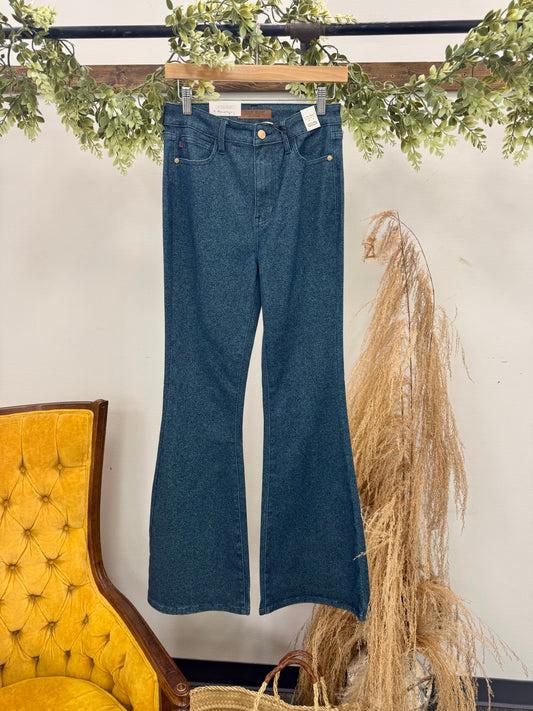Judy Blue Sparkle Flare